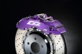 Přední brzdový kit D2 Racing pro Kia Sportage (10-), 8-pístkové brzdiče, plovoucí kotouče 380x32mm | 