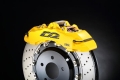 Přední brzdový kit D2 Racing pro Daihatsu Materia COO (06-12), 8-pístkové brzdiče, plovoucí kotouče 400x36mm | 